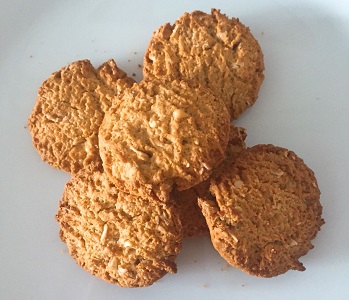 Maple Syrup Coated Oatmeal Cookies